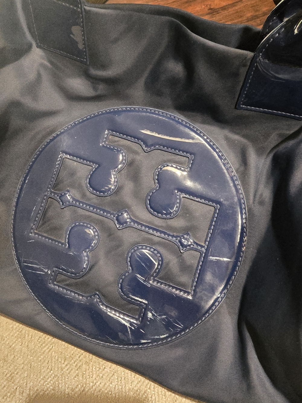 Tory Burch Navy Logo Tote Bag with Patent Trim - Picture 2 of 6